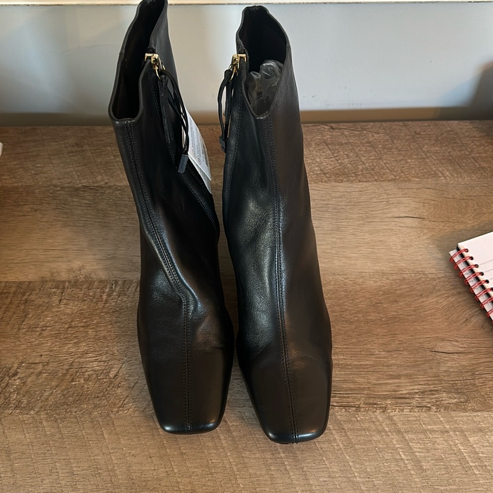 Woman’s Zara Square Toe Black Booties Size 38